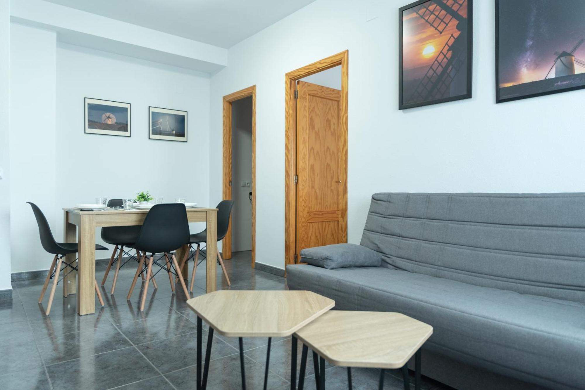Apartamentos La Mota - Centrico Mota Del Cuervo Exterior foto
